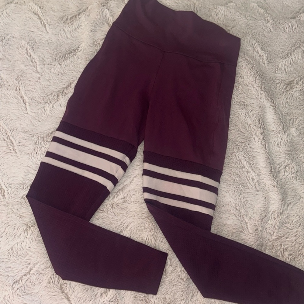 BOMBSHELL SPORTSWEAR Leggings